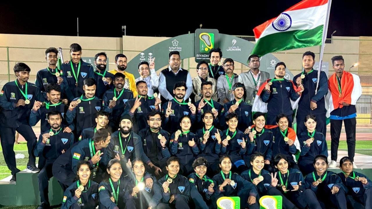 India Men's and Women's Lacrosse Teams With the Gold